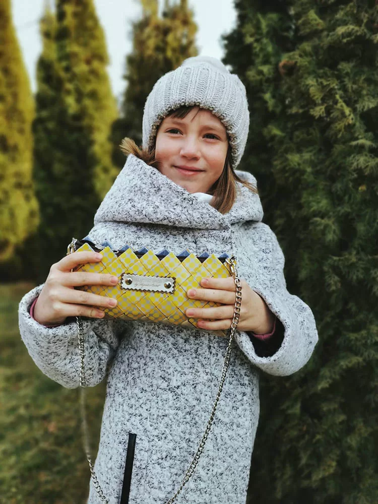 Yellow Bubble Gum Purse - imagine 6