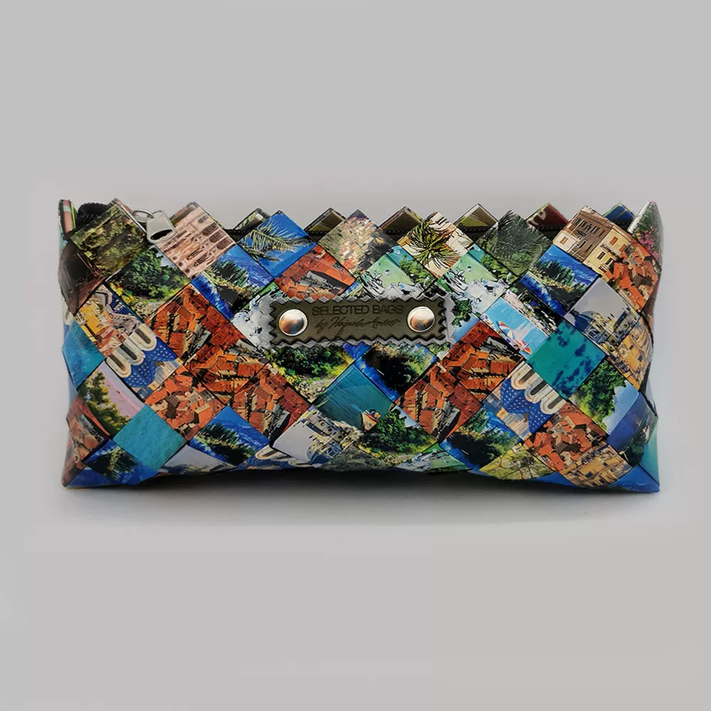 The travel mini purse