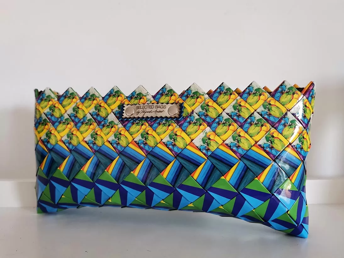 The Tropical Birdy Purse