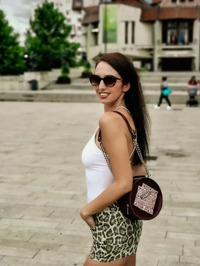 The burgundy LUNA bag