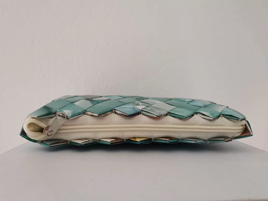 The turquoise mini purse - imagine 2